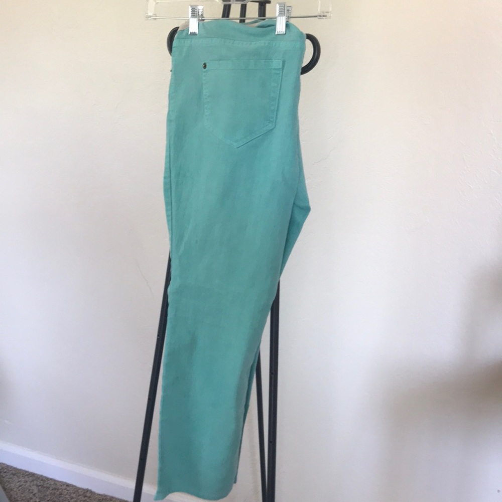 Maternity Capri pants